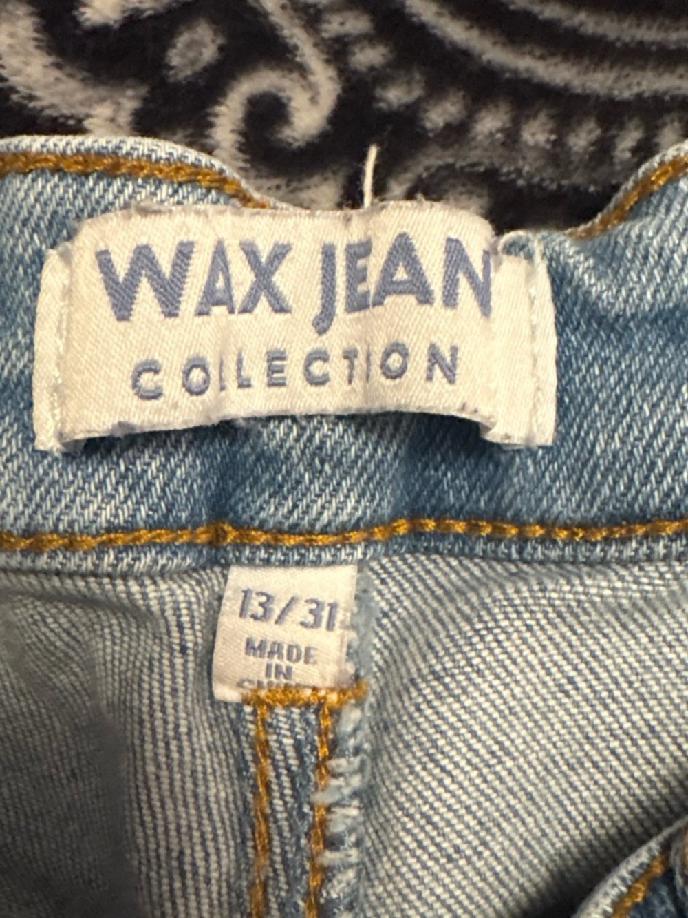 Light Blue Women's Wax Jeans - Classic Denim